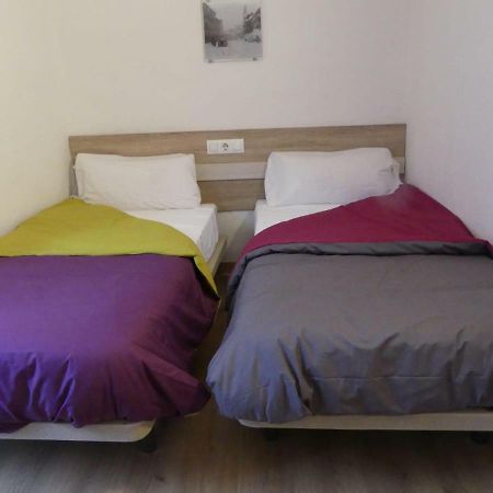 Apt 2 Acollidor Al Centre Historic De Vic Aptgarbi Εξωτερικό φωτογραφία