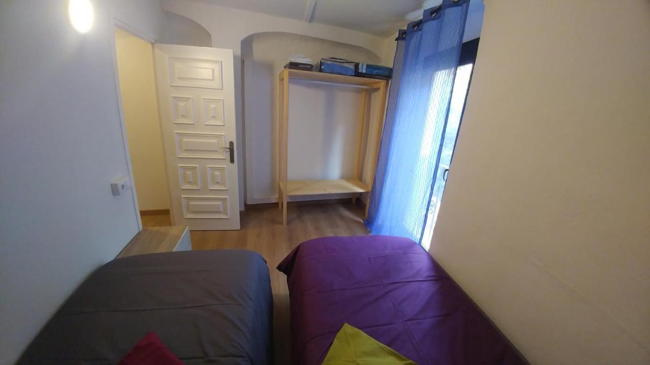 Apt 2 Acollidor Al Centre Historic De Vic Aptgarbi Εξωτερικό φωτογραφία